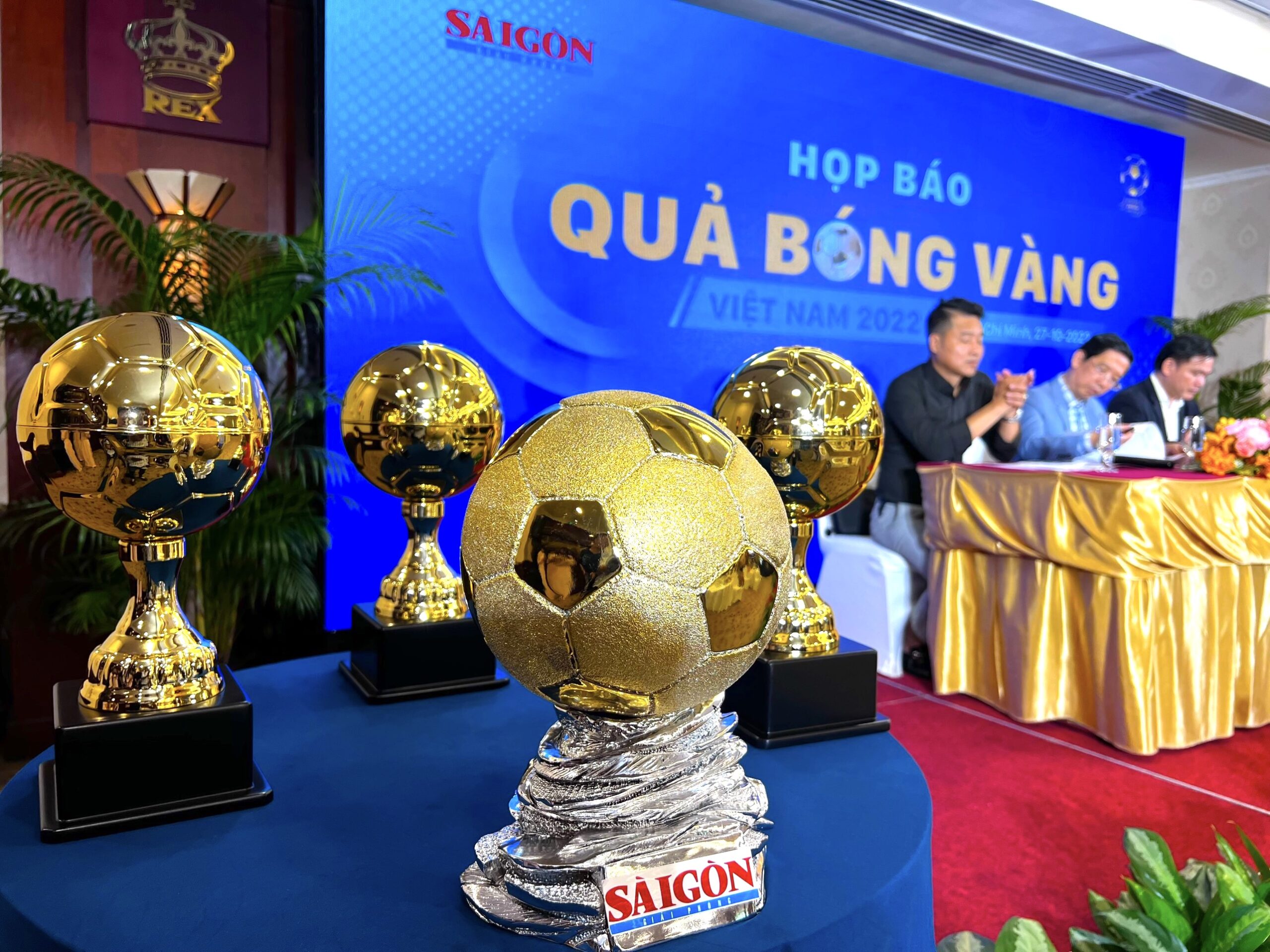 qua-bong-vang-viet-nam-lich-su-tieu-chi-va-nhung-huyen-thoai-duoc-vinh-danh6