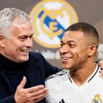 Mourinho đang huấn luyện đội nào?